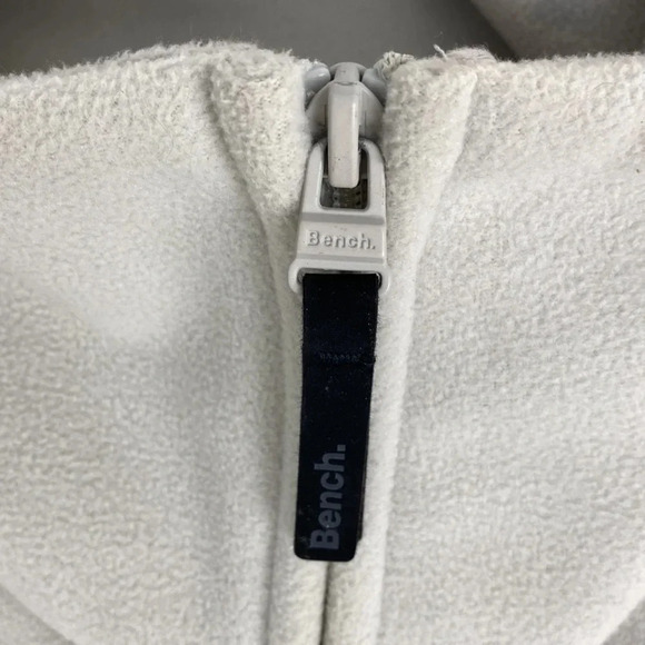 Bench beige cream white fleece High collar high neck fuzzy vest size medium - Picture 8 of 14